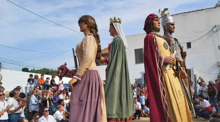 Cultura popular, música, activitats familiars i tradició els ingredients bàsics per gaudir de l’Aplec de Sant Simó  
